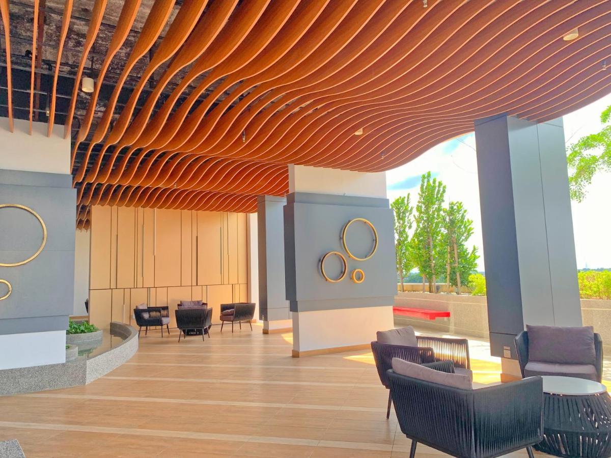 Netflix Two Bedroom Troika Kota Bharu Homestay 182 Dış mekan fotoğraf