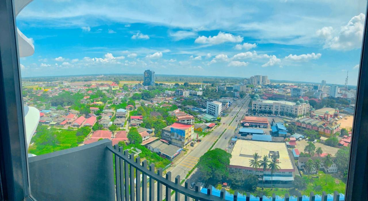 Netflix Two Bedroom Troika Kota Bharu Homestay 182 Dış mekan fotoğraf