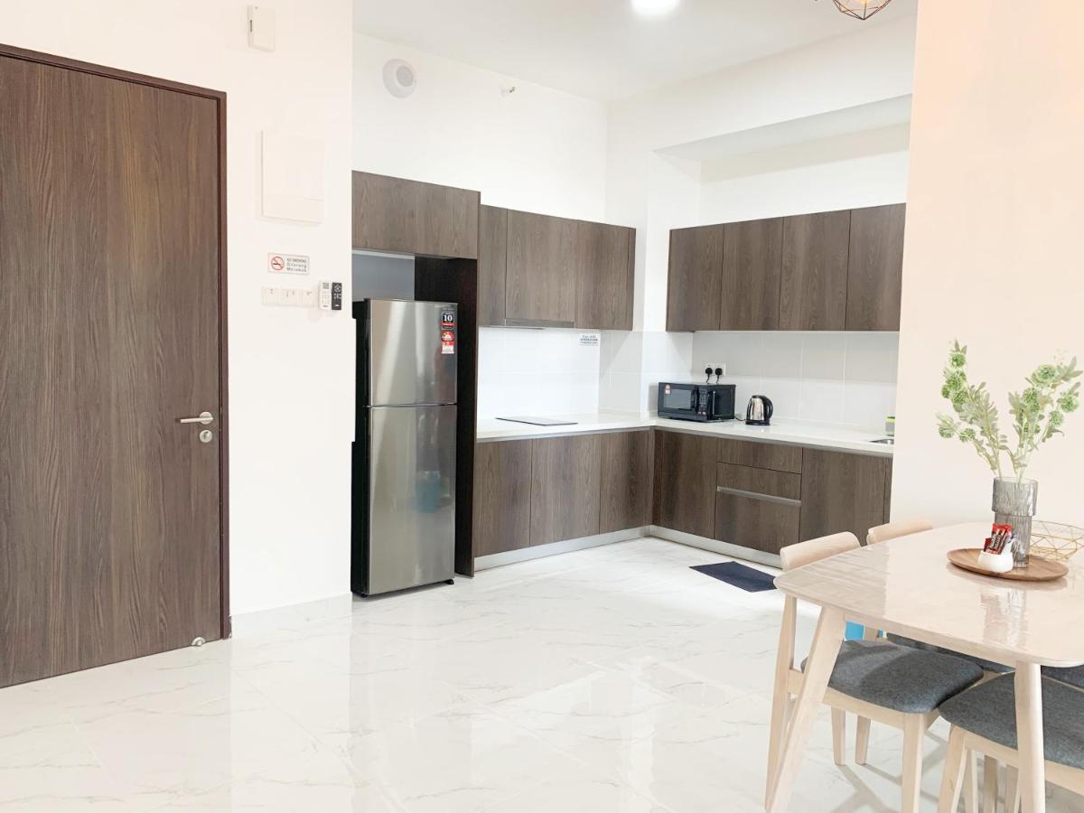 Netflix Two Bedroom Troika Kota Bharu Homestay 182 Dış mekan fotoğraf